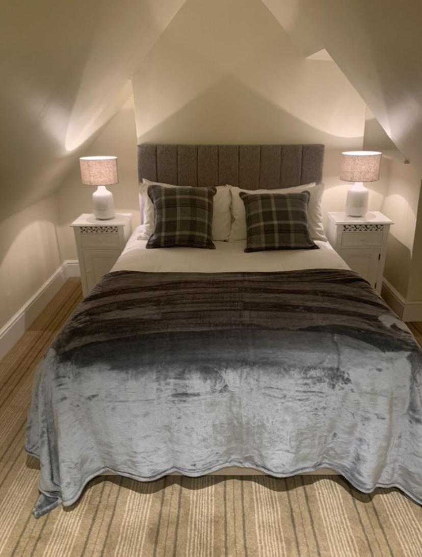Greyhound Inn Wilton Wilton  Екстер'єр фото