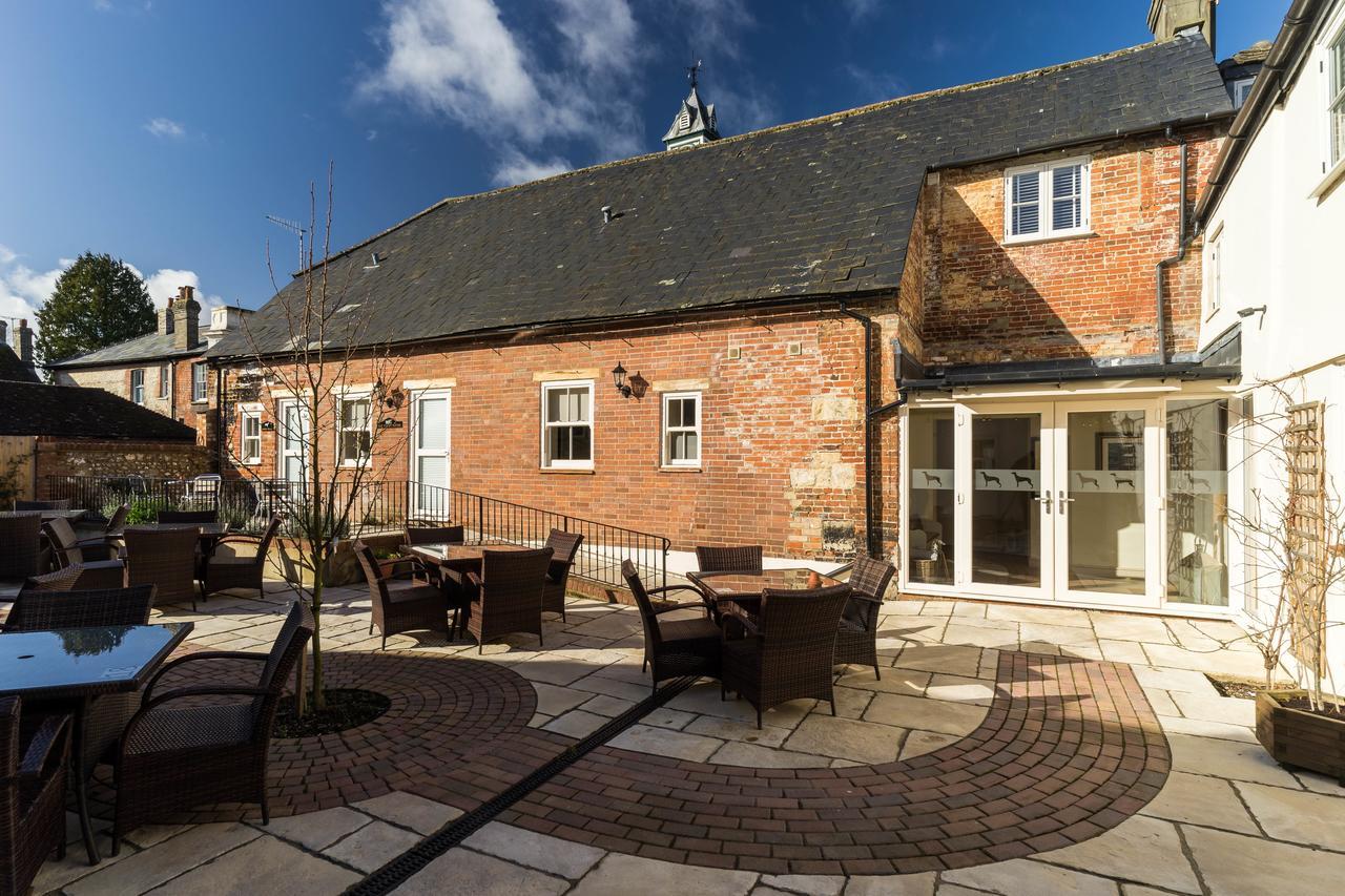 Greyhound Inn Wilton Wilton  Екстер'єр фото