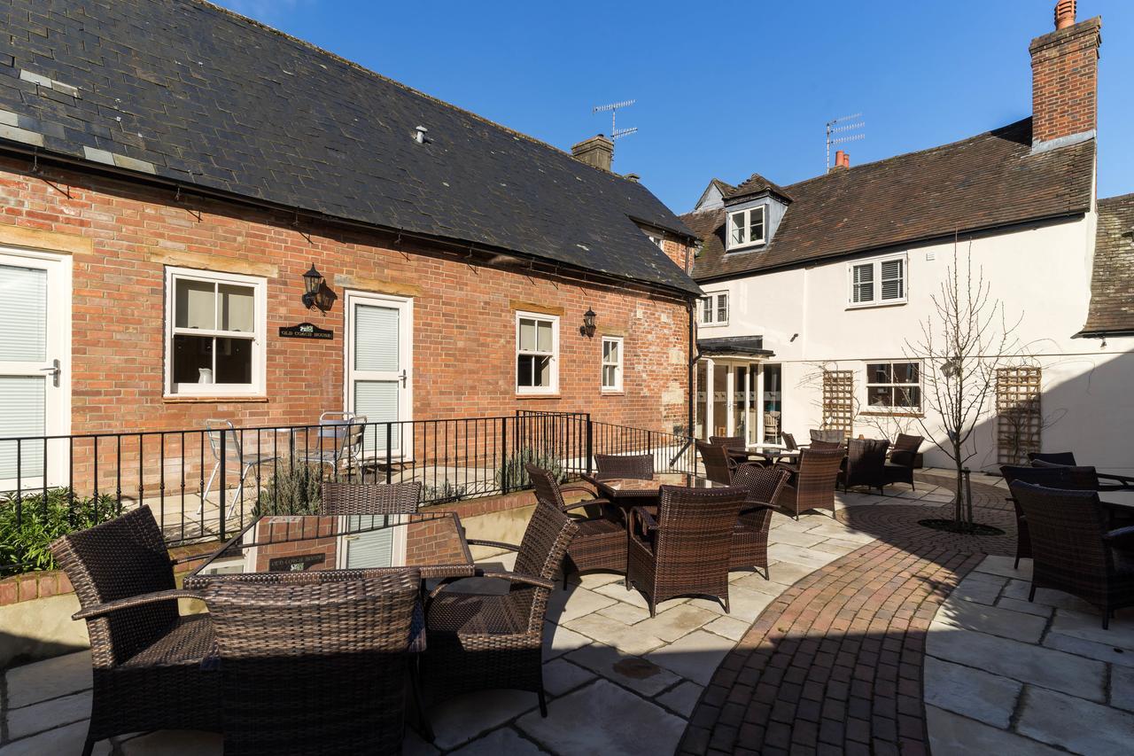 Greyhound Inn Wilton Wilton  Екстер'єр фото