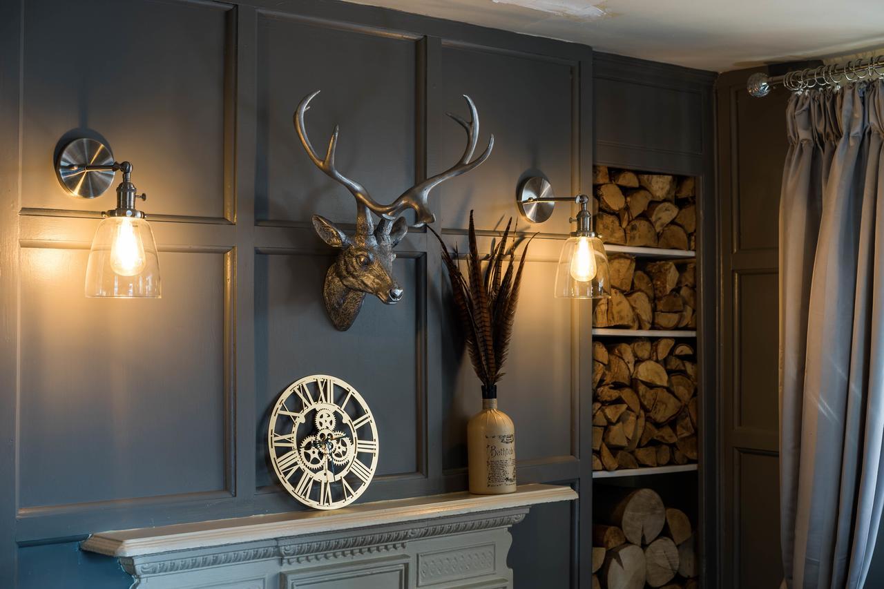 Greyhound Inn Wilton Wilton  Екстер'єр фото