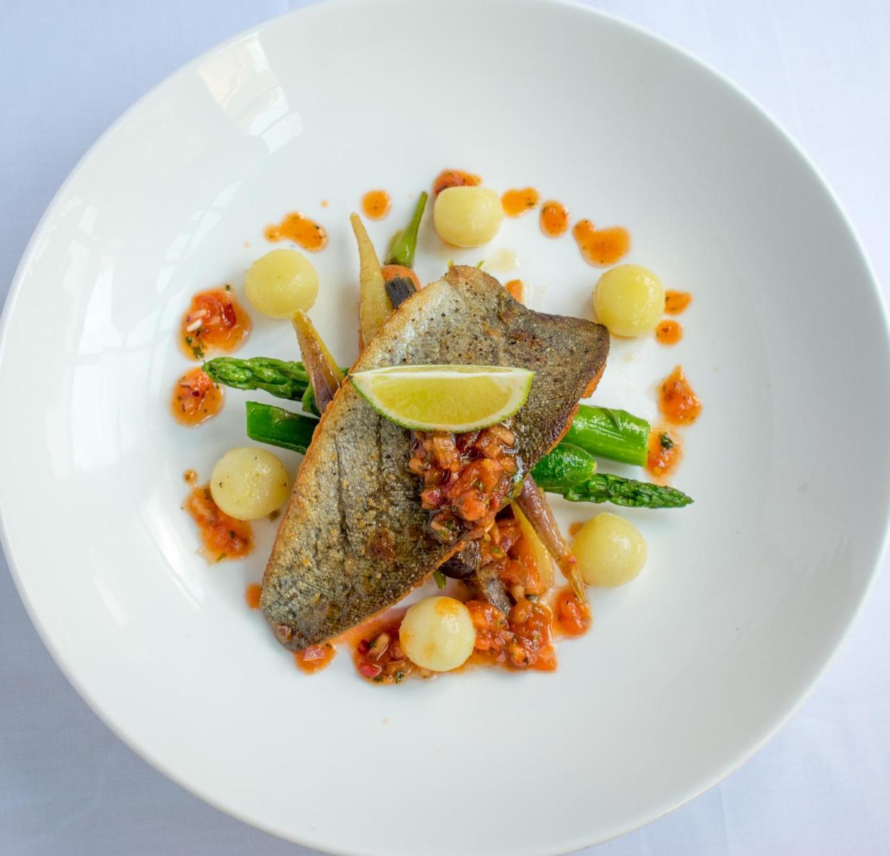 Greyhound Inn Wilton Wilton  Екстер'єр фото